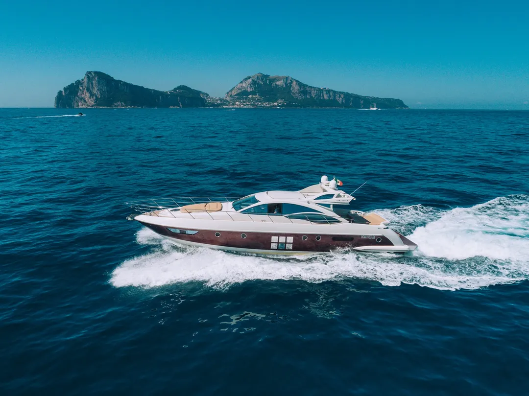 Azimut 62S